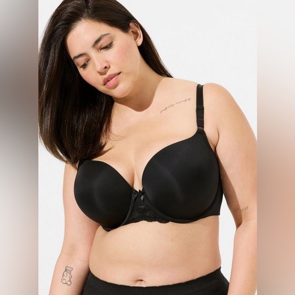 Torrid Curve Perfect T-Shirt Push-Up Bra Black Size 40DDD - Picture 1 of 8